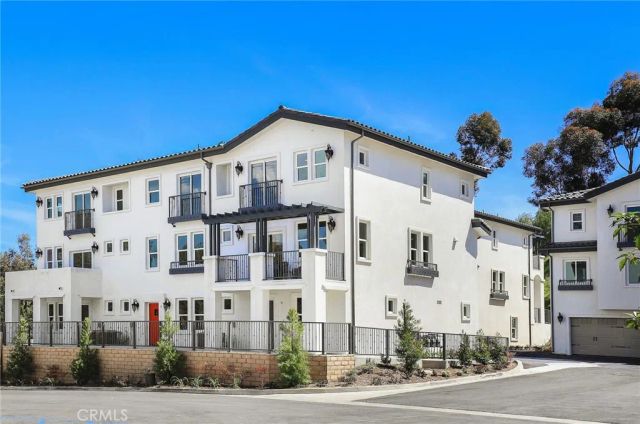 15 Brookline Way, Pomona, CA 91766