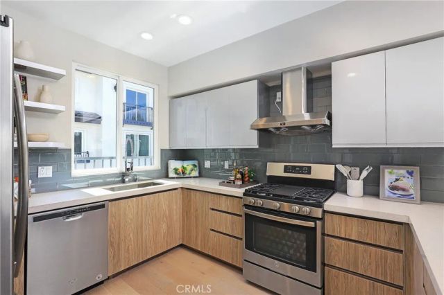 15 Brookline Way, Pomona, CA 91766