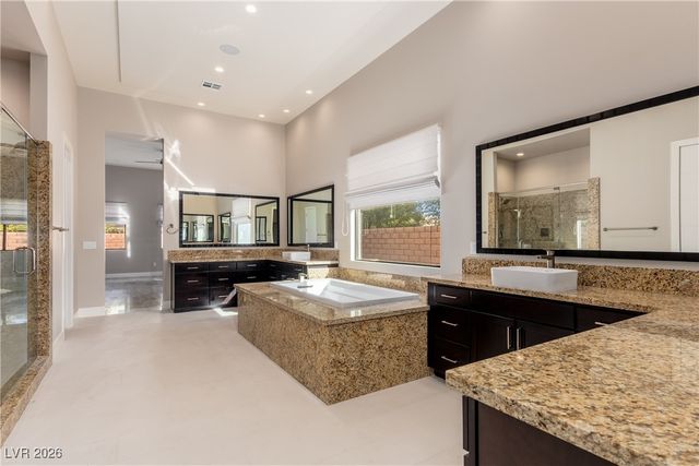 26 Cranberry Cove Court, Las Vegas, NV 89135