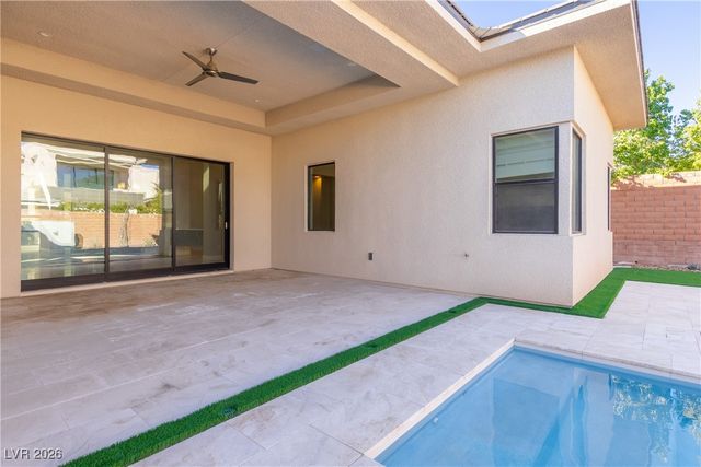 26 Cranberry Cove Court, Las Vegas, NV 89135