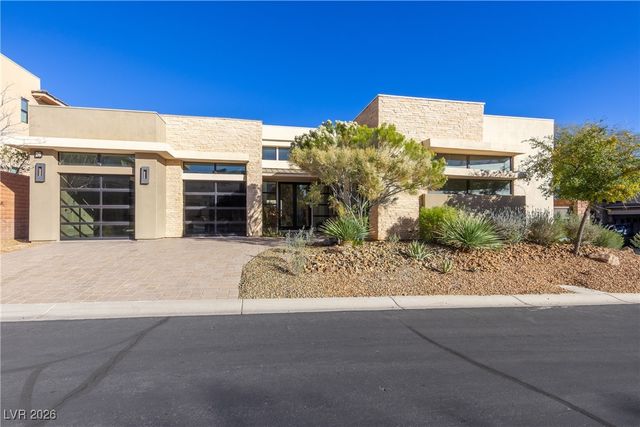 26 Cranberry Cove Court, Las Vegas, NV 89135