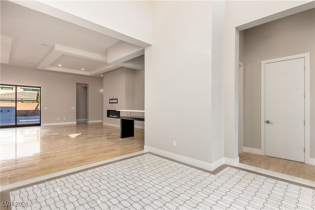 26 Cranberry Cove Court, Las Vegas, NV 89135