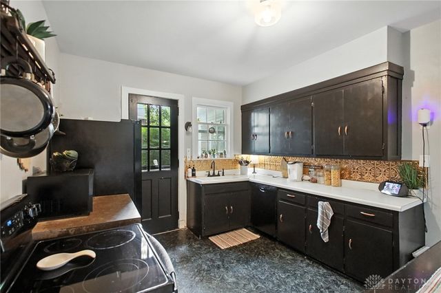 2201 E High Street, Springfield, OH 45505