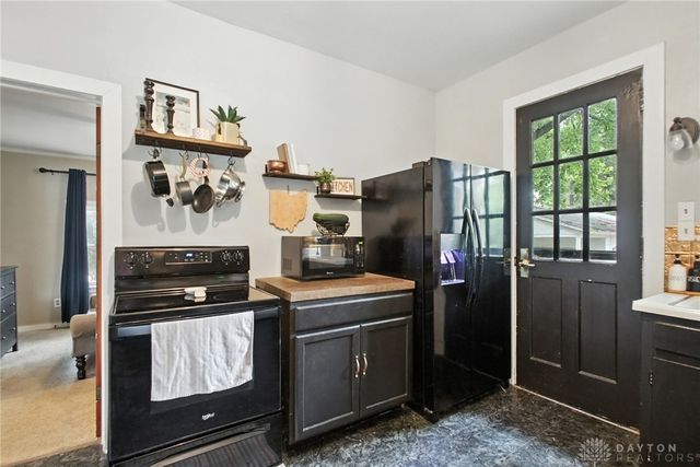 2201 E High Street, Springfield, OH 45505