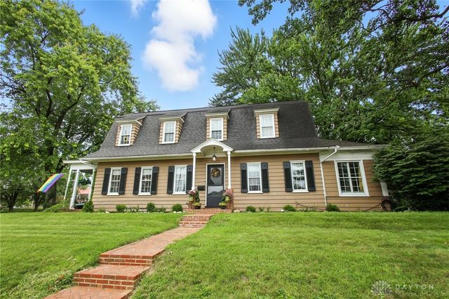 2201 E High Street, Springfield, OH 45505