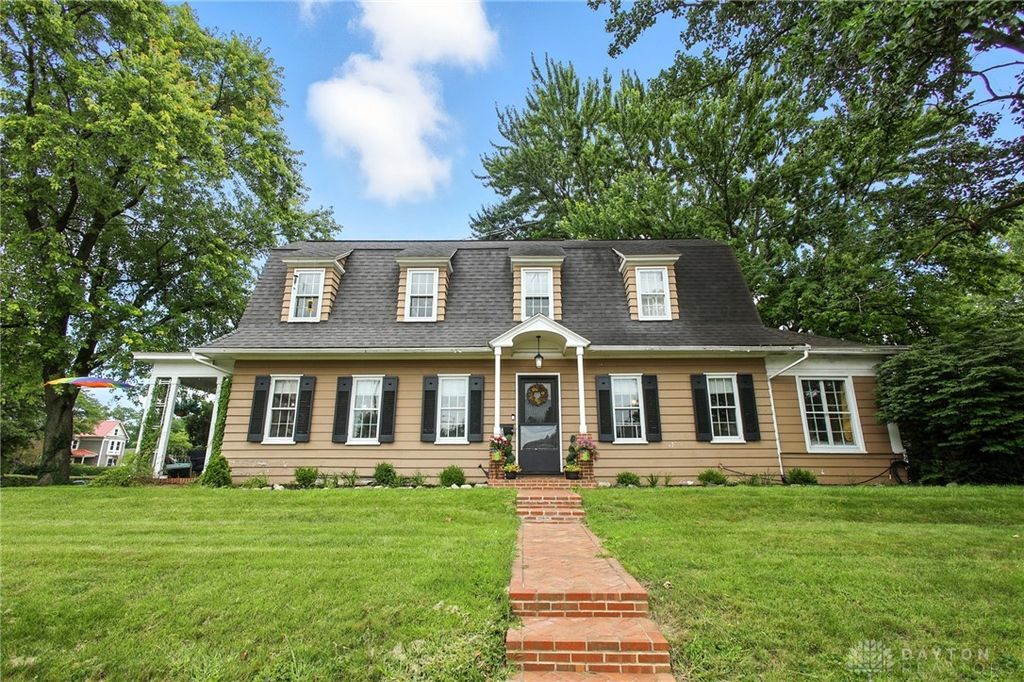 2201 E High Street, Springfield, OH 45505