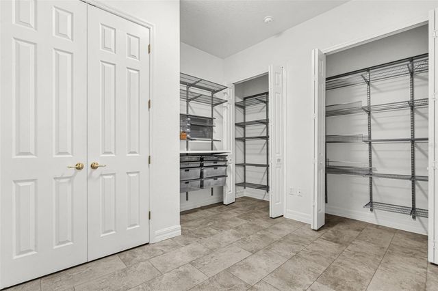 2806 SPINNING SILK COURT, Kissimmee, FL 34747