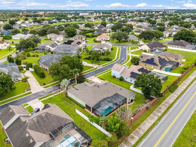 2806 SPINNING SILK COURT, Kissimmee, FL 34747