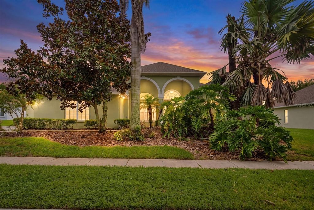 2806 SPINNING SILK COURT, Kissimmee, FL 34747