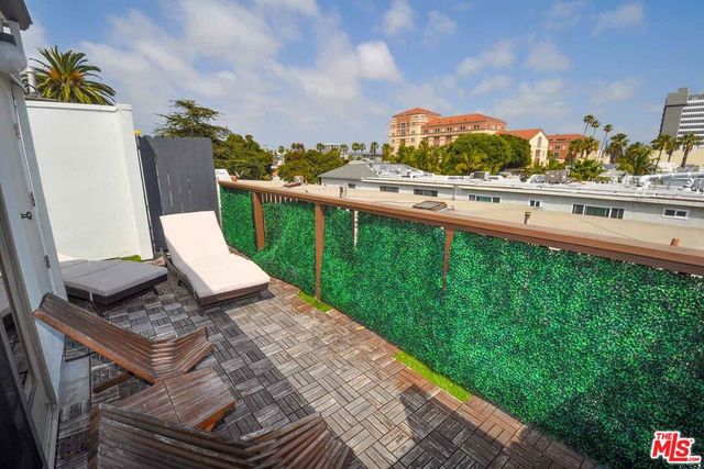 1138 15th Street 5, Santa Monica, CA 90403