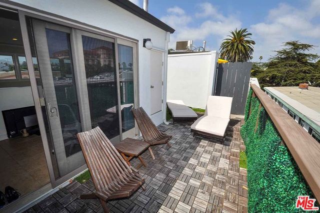 1138 15th Street 5, Santa Monica, CA 90403