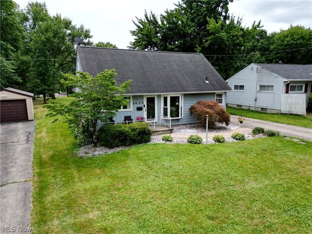 3425 Kirk Road, Youngstown, OH 44511