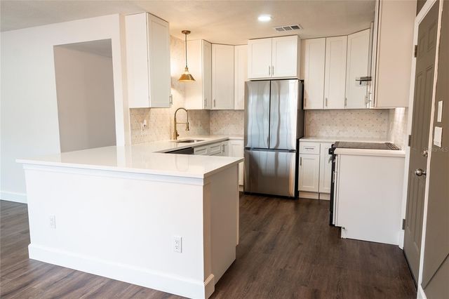 132 WASHINGTON AVENUE, Orlando, FL 32810