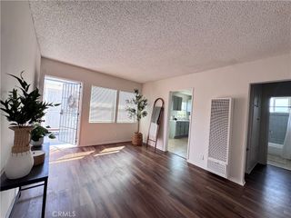 5010 W El Segundo Boulevard, Hawthorne, CA 90250