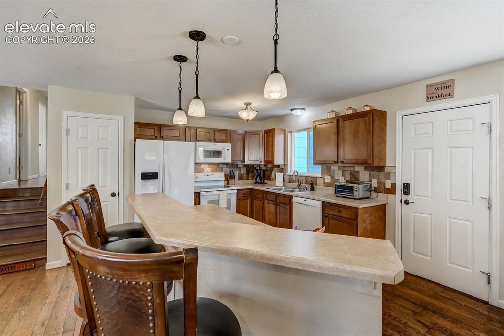 3806 Somerset Drive, Colorado Springs, CO 80907 — photo 5