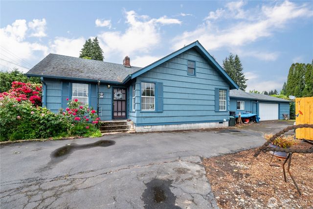 3324 Ocean Beach Highway, Longview, WA 98632