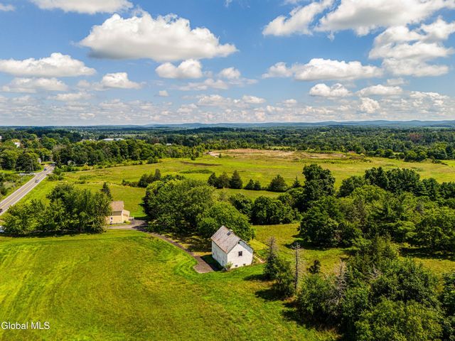 725 New York 66, Hudson, NY 12534