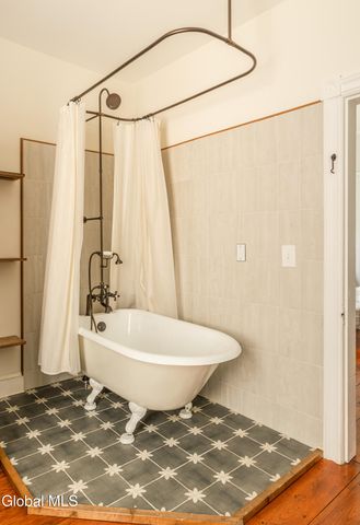 725 New York 66, Hudson, NY 12534
