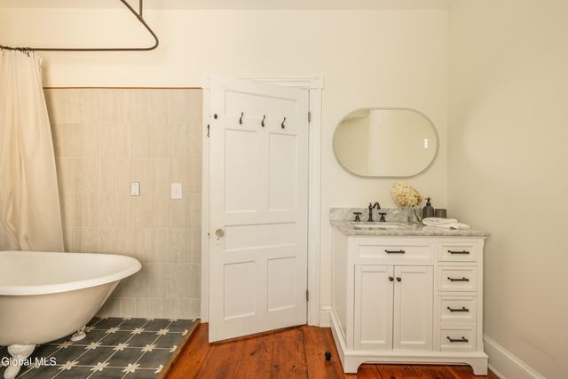 725 New York 66, Hudson, NY 12534