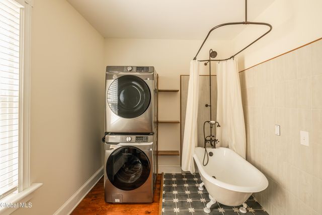 725 New York 66, Hudson, NY 12534