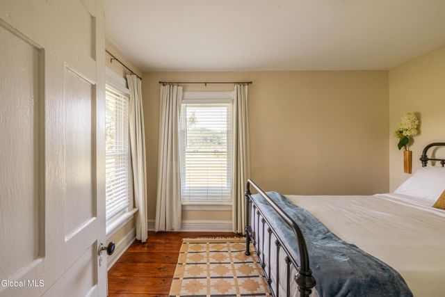 725 New York 66, Hudson, NY 12534