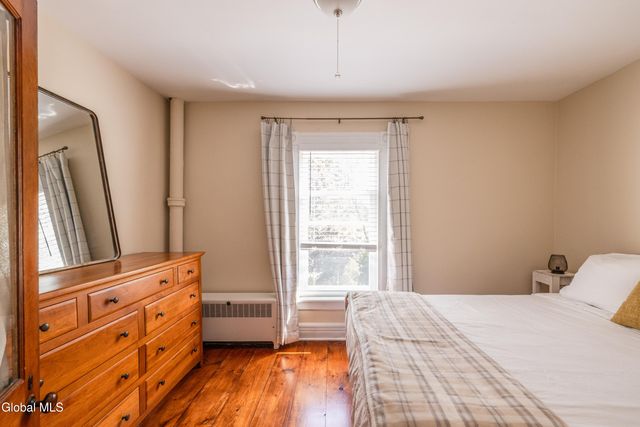 725 New York 66, Hudson, NY 12534