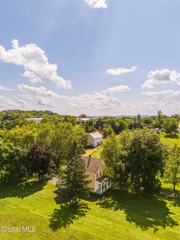 725 New York 66, Hudson, NY 12534