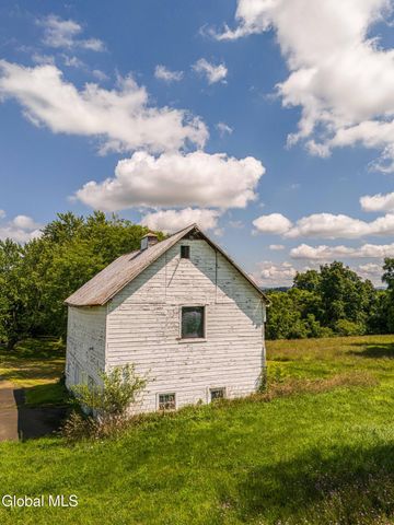 725 New York 66, Hudson, NY 12534