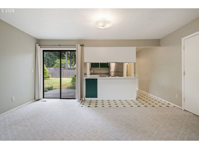 8355 Sw 133RD Ave, Beaverton, OR 97008
