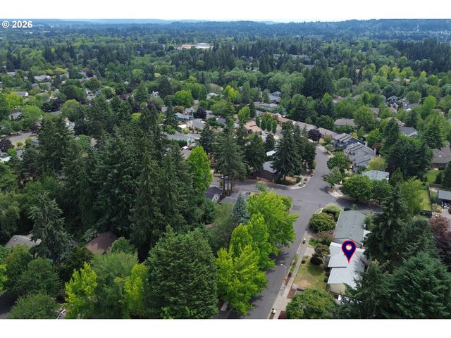 8355 Sw 133RD Ave, Beaverton, OR 97008