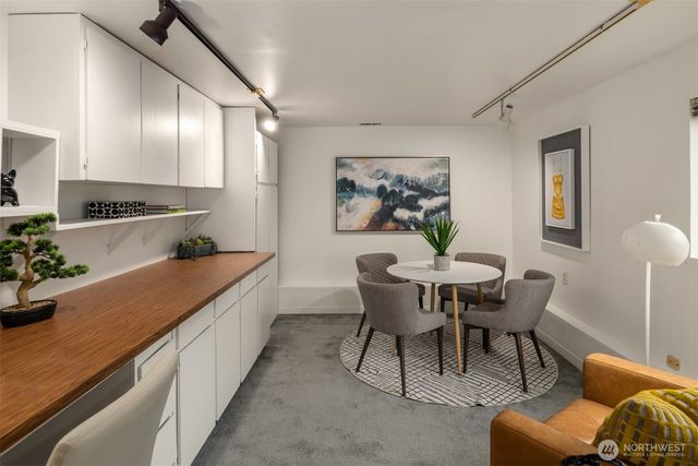 26915 Arden Court, Kent, WA 98032