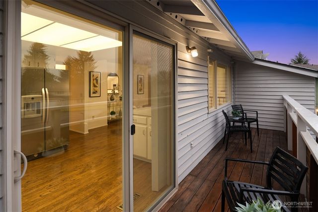 26915 Arden Court, Kent, WA 98032