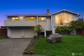 26915 Arden Court, Kent, WA 98032