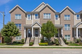 840 Center Street, Des Plaines, IL 60016