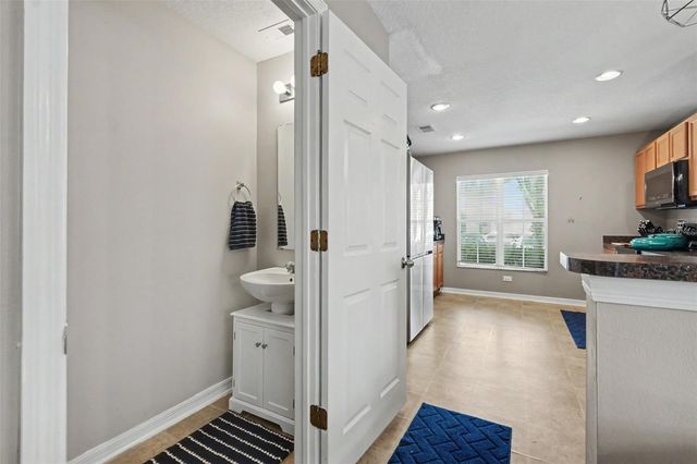 1977 SEARAY SHORE DRIVE, Clearwater, FL 33763