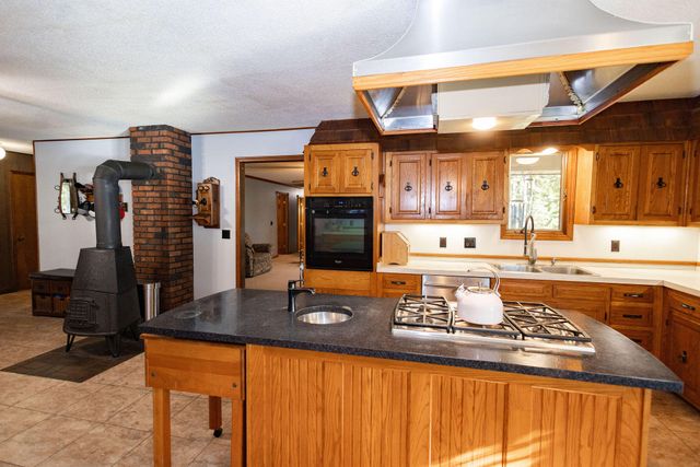 800 A Country Trails Road, Conway, MO 65632