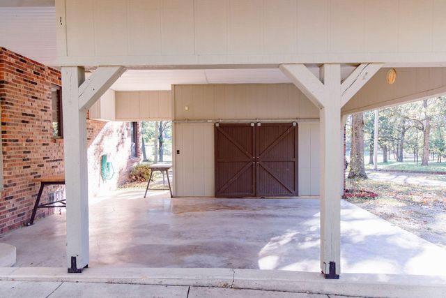 800 A Country Trails Road, Conway, MO 65632