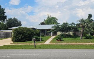 2056 Sunny Hills Boulevard 01, Chipley, FL 32428