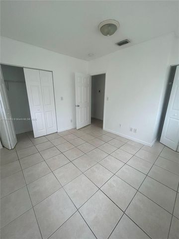 1945 Calais Dr 2, Miami Beach, FL 33141