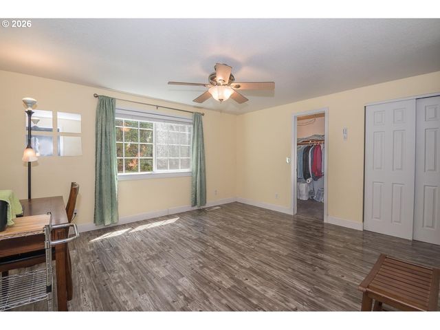 1380 Se EVANS Ave, Troutdale, OR 97060
