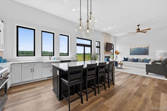2170 E Labo Road, Carleton, MI 48117