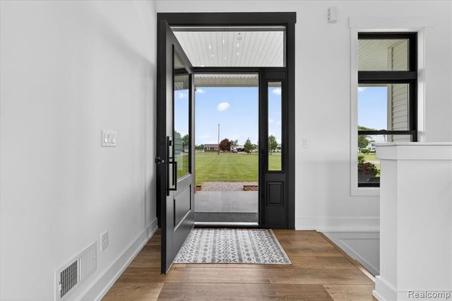 2170 E Labo Road, Carleton, MI 48117
