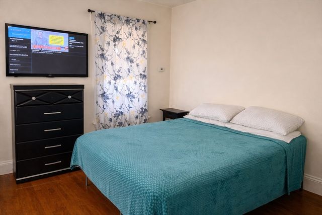 832 Washington St 3, Boston, MA 02124