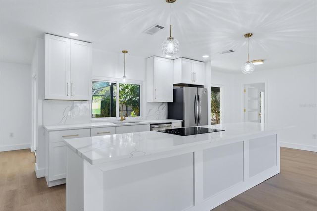 2324 RIVERWOOD PINES DRIVE, Sarasota, FL 34231