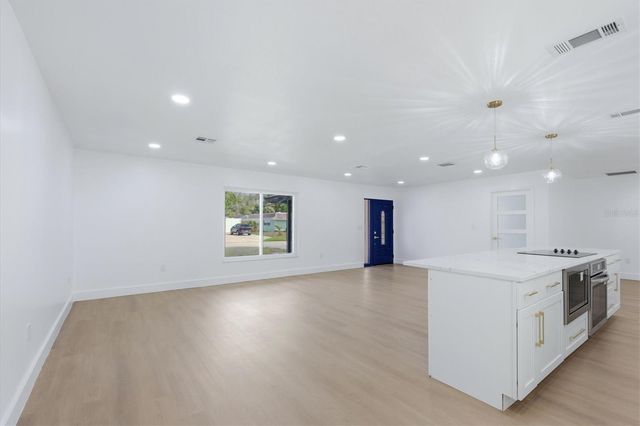 2324 RIVERWOOD PINES DRIVE, Sarasota, FL 34231