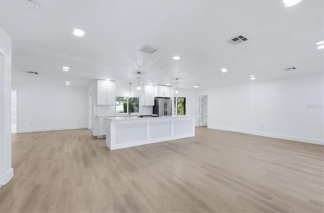 2324 RIVERWOOD PINES DRIVE, Sarasota, FL 34231