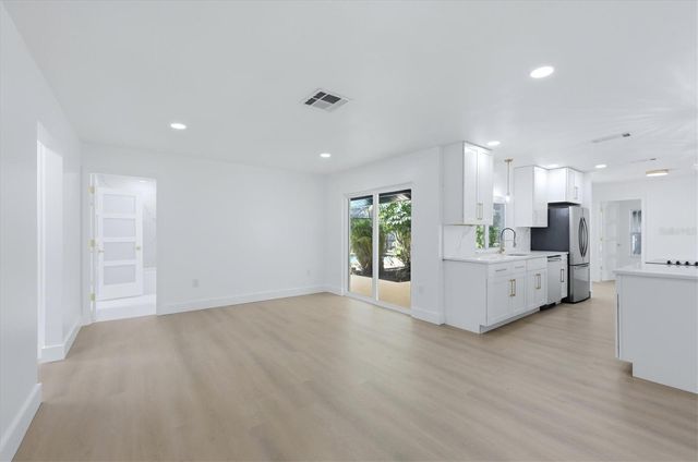 2324 RIVERWOOD PINES DRIVE, Sarasota, FL 34231