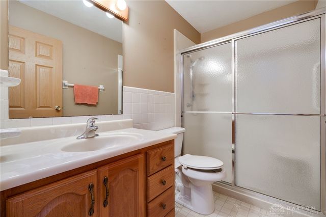 325 Beechgrove Drive, Englewood, OH 45322