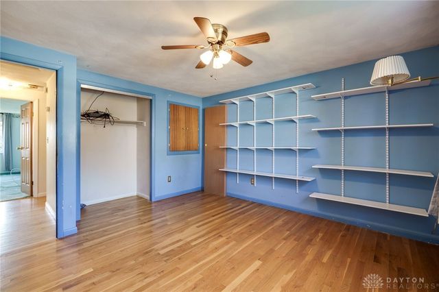 325 Beechgrove Drive, Englewood, OH 45322