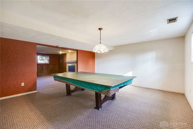 325 Beechgrove Drive, Englewood, OH 45322